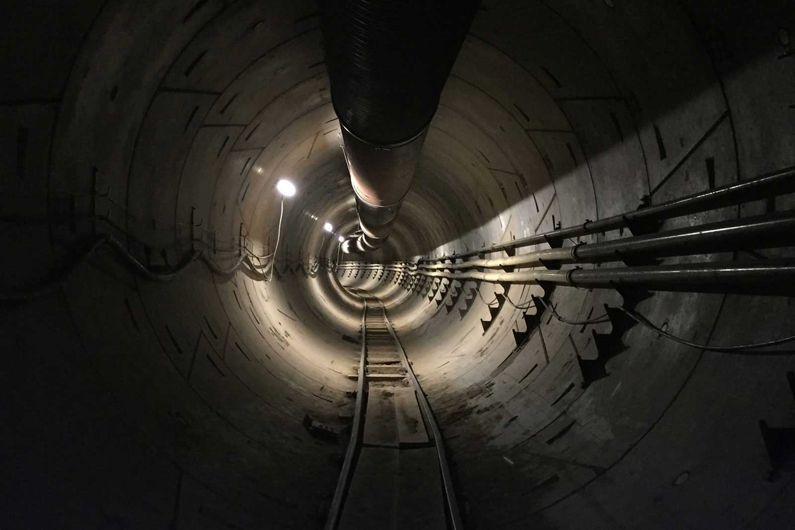 You are currently viewing Elon Musk gets Hyperloop digging permit in Washington, DC
